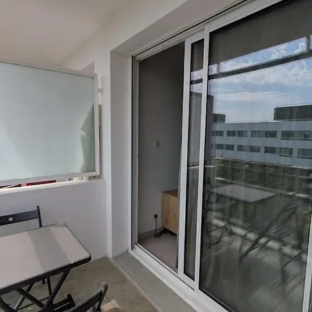 公寓 Furnished 2-room With Private Parking 拉罗歇尔